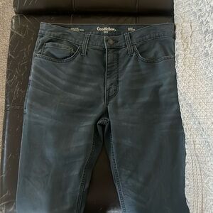 Never worn no tag good fellow jeans